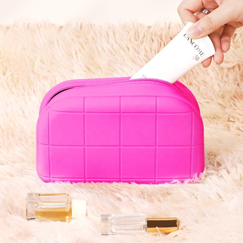 Bolsa de maquillaje Wellfine de silicona resistente al agua de gran capacidad, bolsa de almacenamiento de cosm&eacute;ticos multifuncional a la moda con cremallera